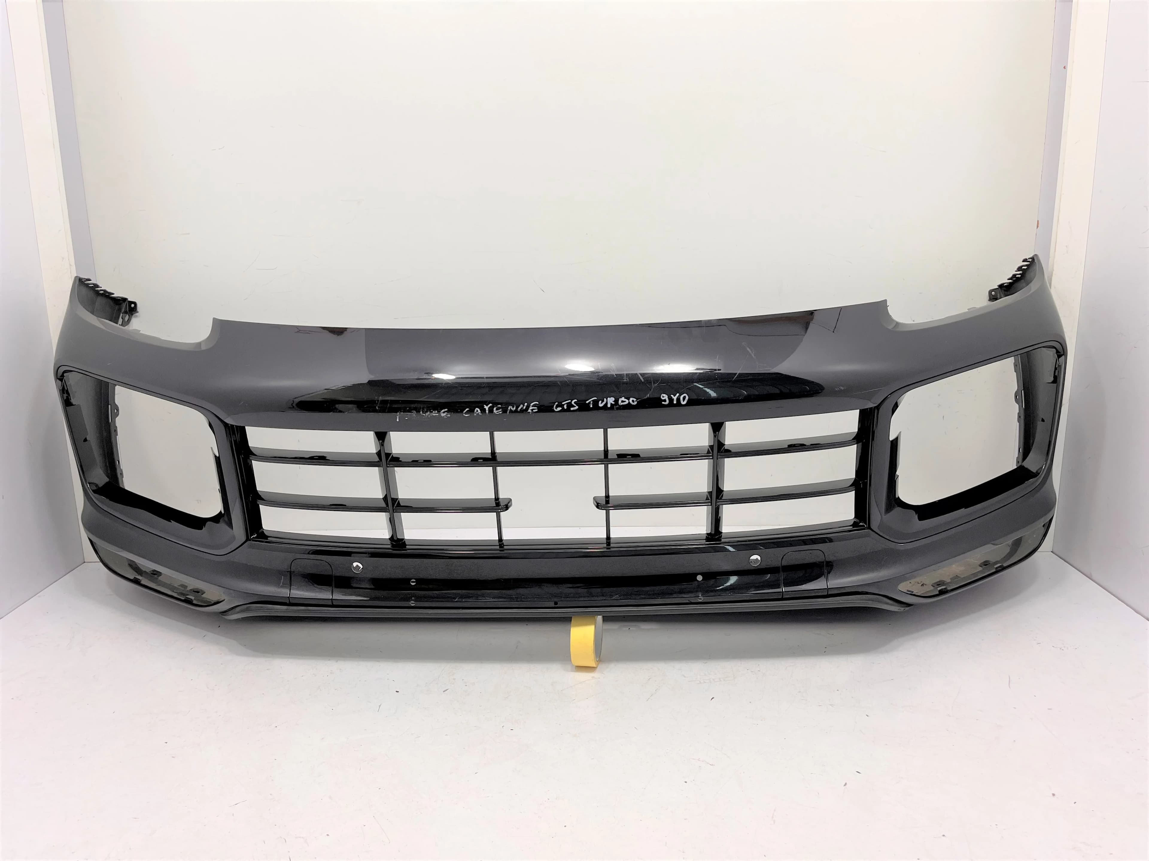 ZDERZAK PRZEDNI PRZÓD PORSCHE CAYENNE 9Y TURBO GTS