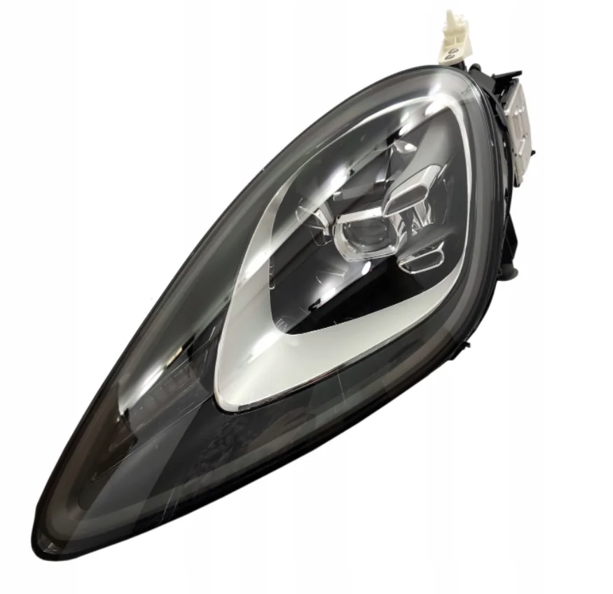 REFLEKTOR PORSCHE CAYENNE 9Y0 PRAWY