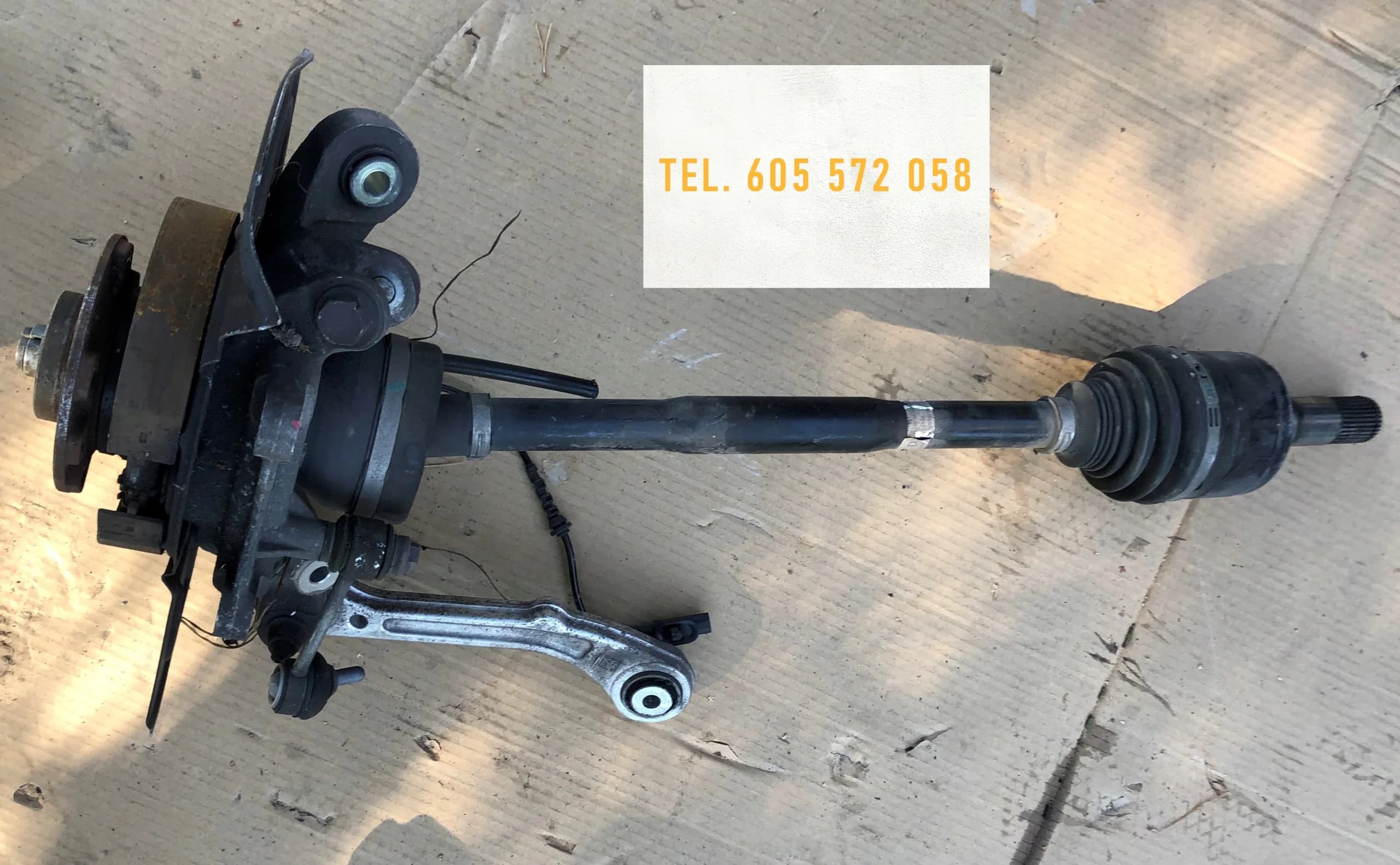 ZWROTNICA piasta TYŁ MASERATI QUATTROPORTE GHIBLI