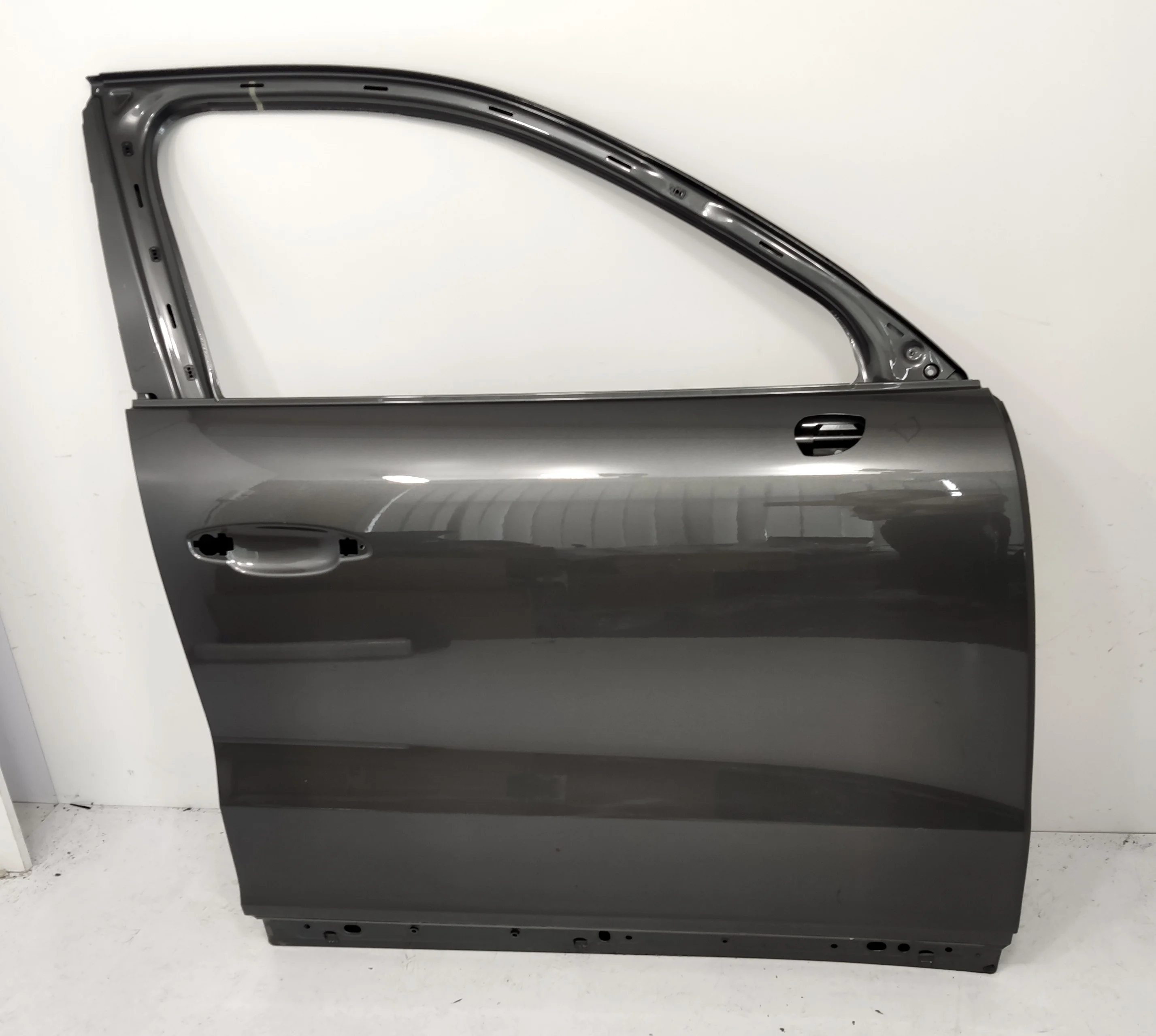 DRZWI PRZEDNIE PRAWE PORSCHE CAYENNE 9Y0 2018-