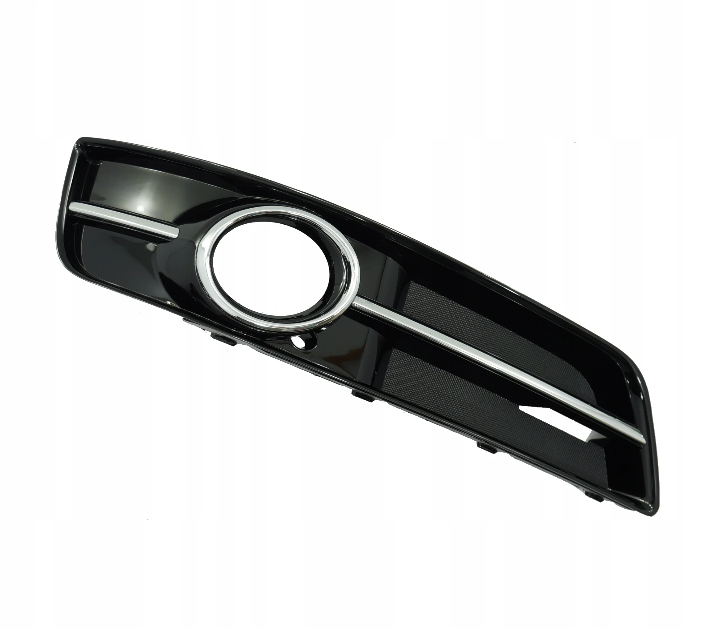 Kratka zderzaka AUDI A3 8P FL 08-12r PRAWA (8P0807682AA, 8P0807682J)