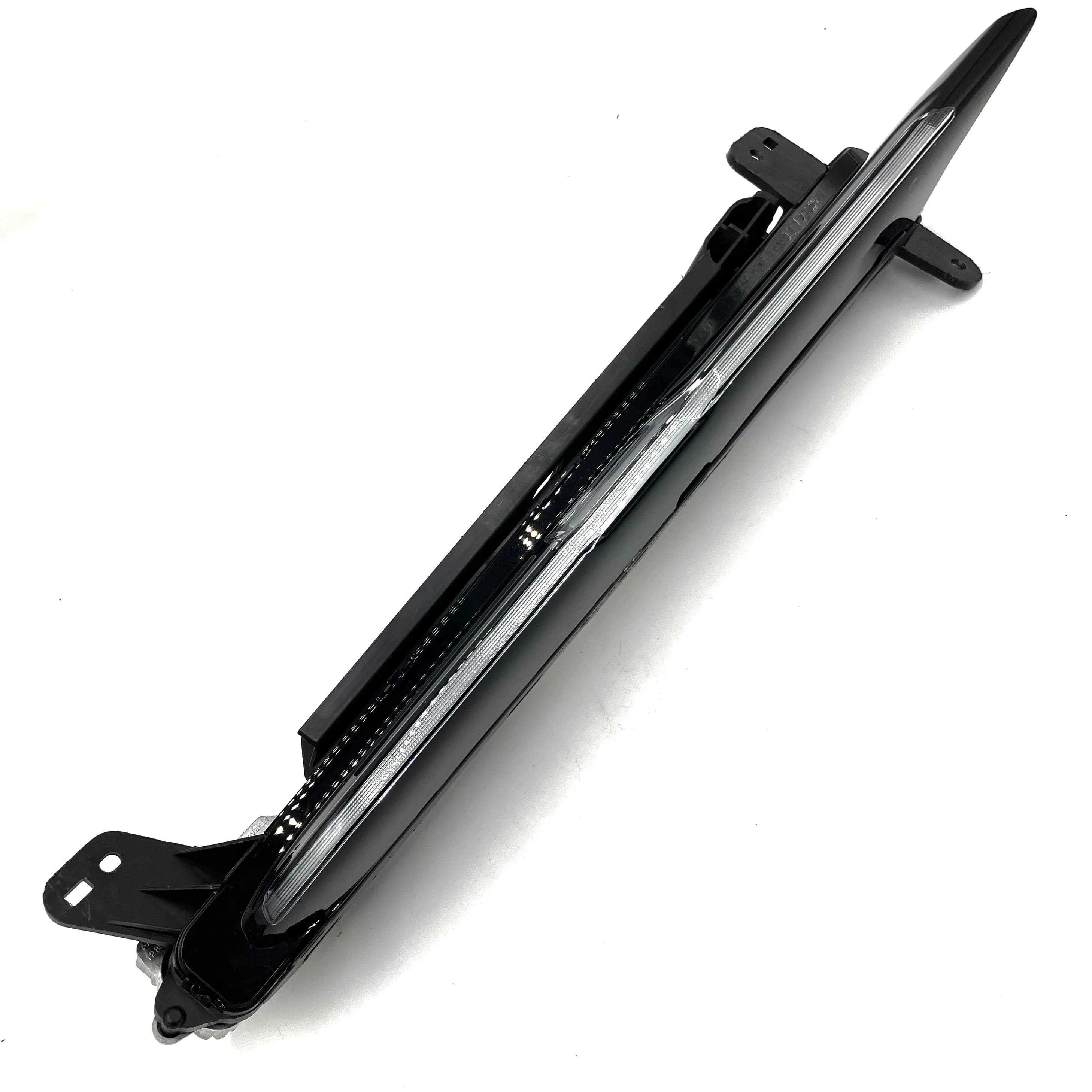 Kierunkowskaz LED PORSCHE CAYENNE 9Y0 23r- PRAWY (9Y0953082A)