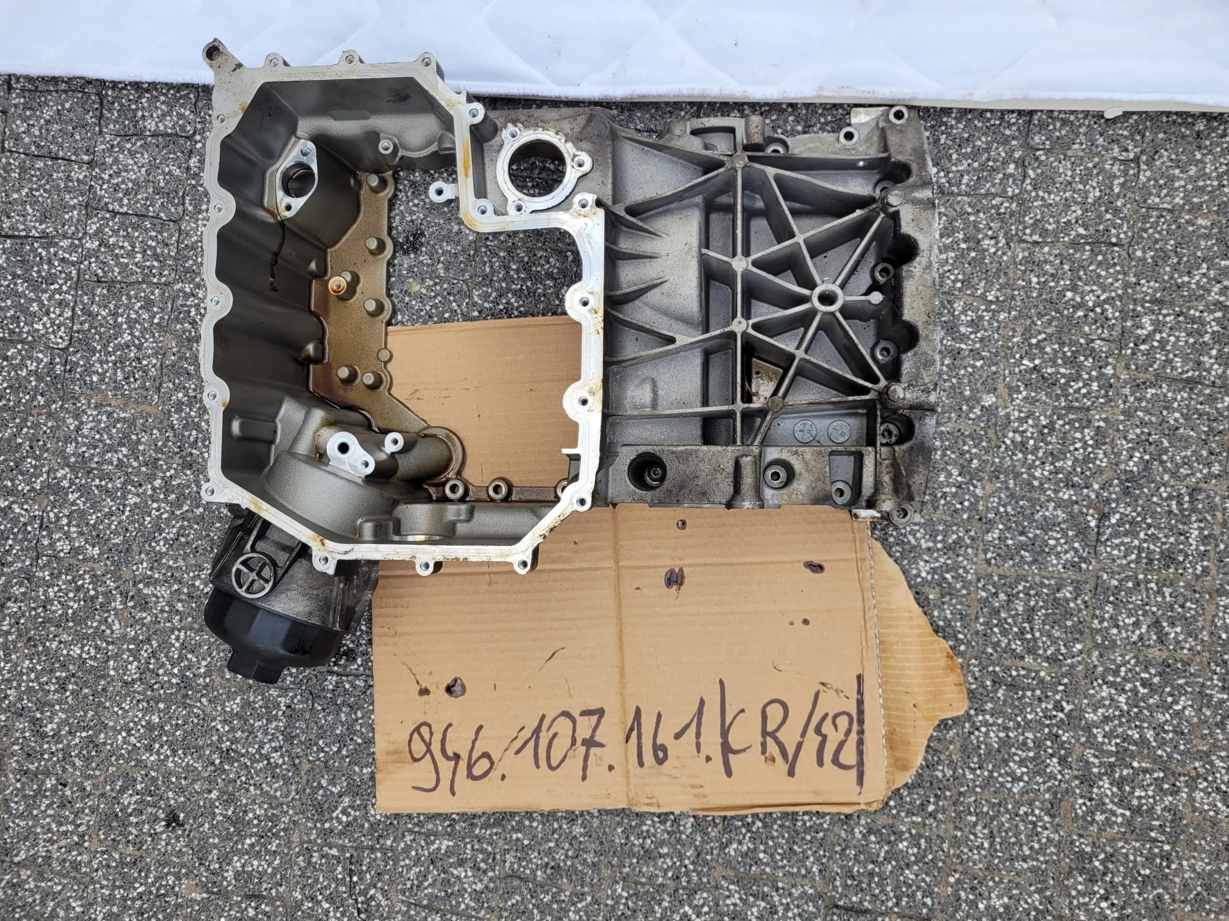 Miska olejowa PORSCHE 3.6 BENZYNA (946107161CR, 94610716142)