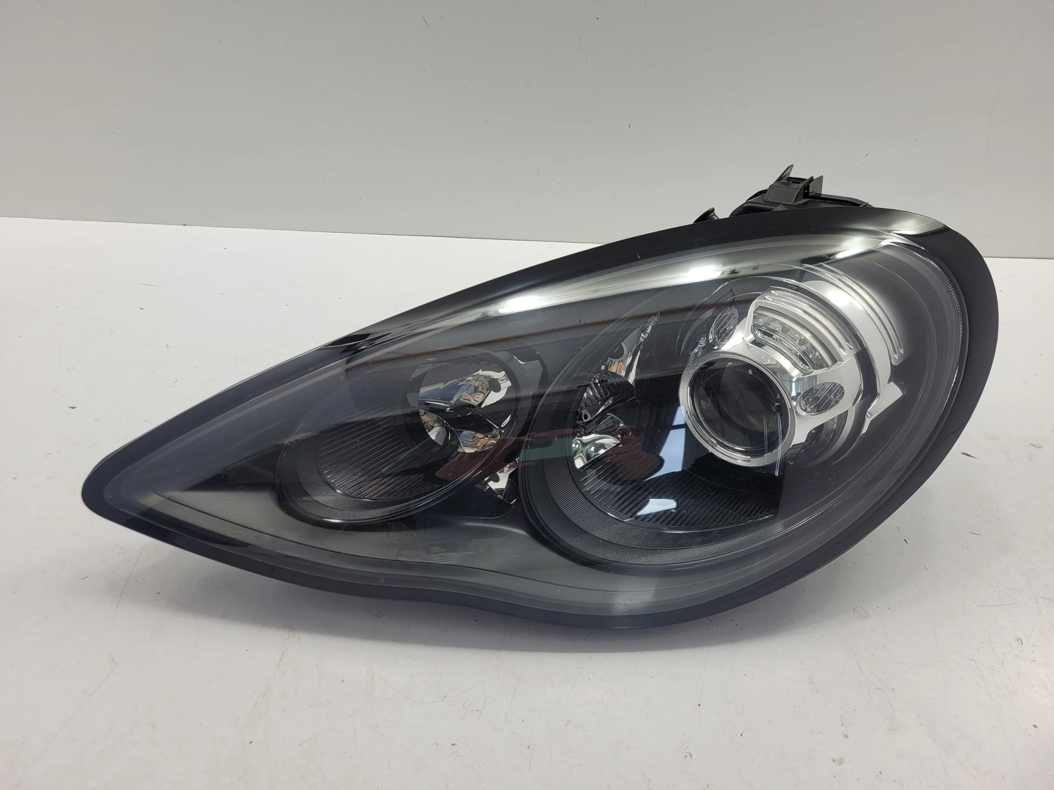 LAMPA XENON LEWY PORSCHE PANAMERA 970 TURBO GTS