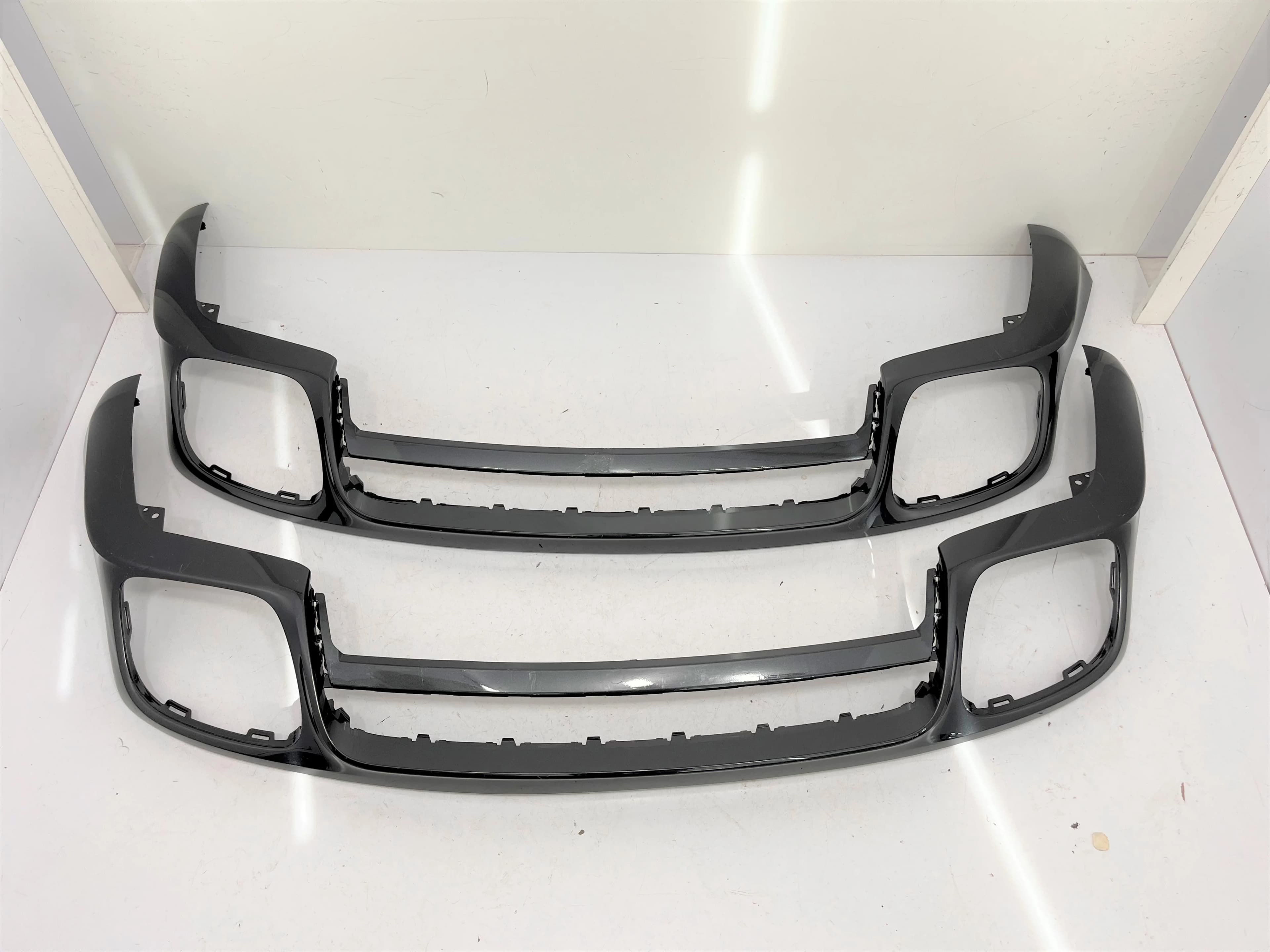 SPOILER TYLNEGO ZDERZAKA PORSCHE PANAMERA 971 SD - VOLCANO (971807521A)