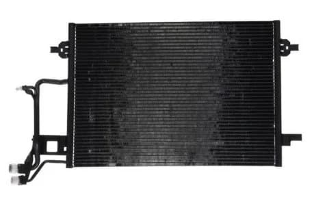 CHŁODNICA KLIMATYZACJI VW PASSAT B5 96-00r (8D0260403H)