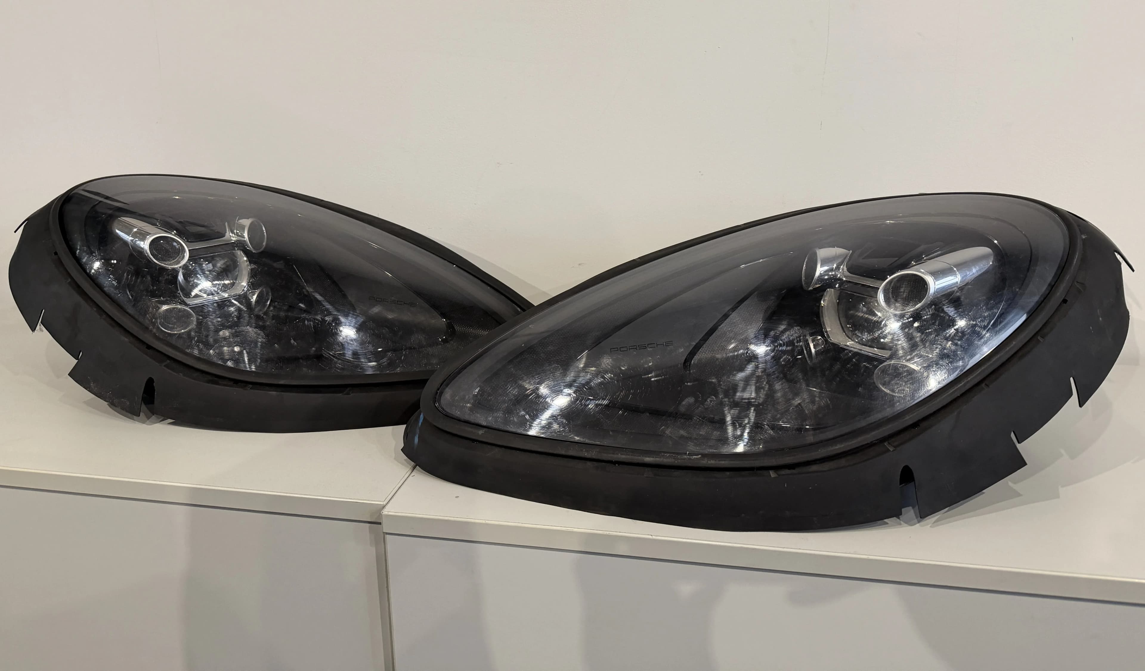 Reflektory PORSCHE MACAN 95B LIFT FULL LED L+R (95B941009AL, 95B941010AL)