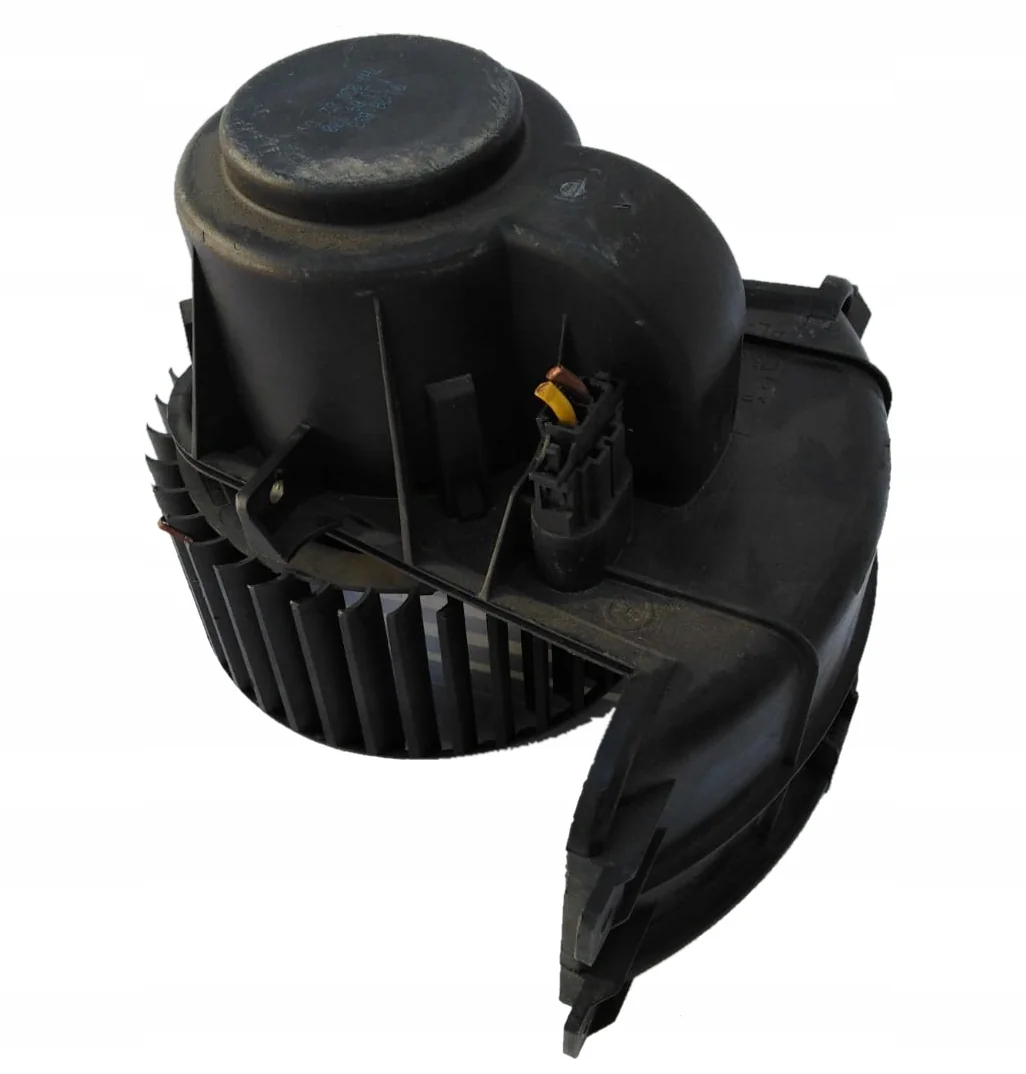 WENTYLATOR DMUCHAWA NAWIEWU VW VOLKSWAGEN T5