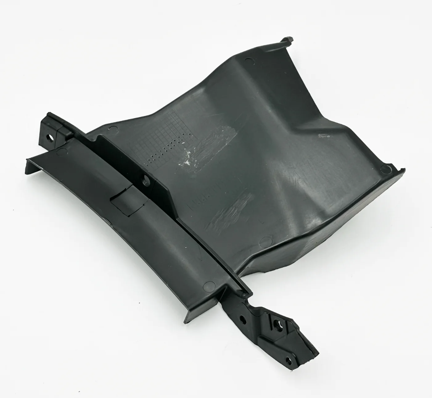 Kierownica powietrza AUDI A4 B9 S-LINE 15-19R LEWA (8W0121763A)